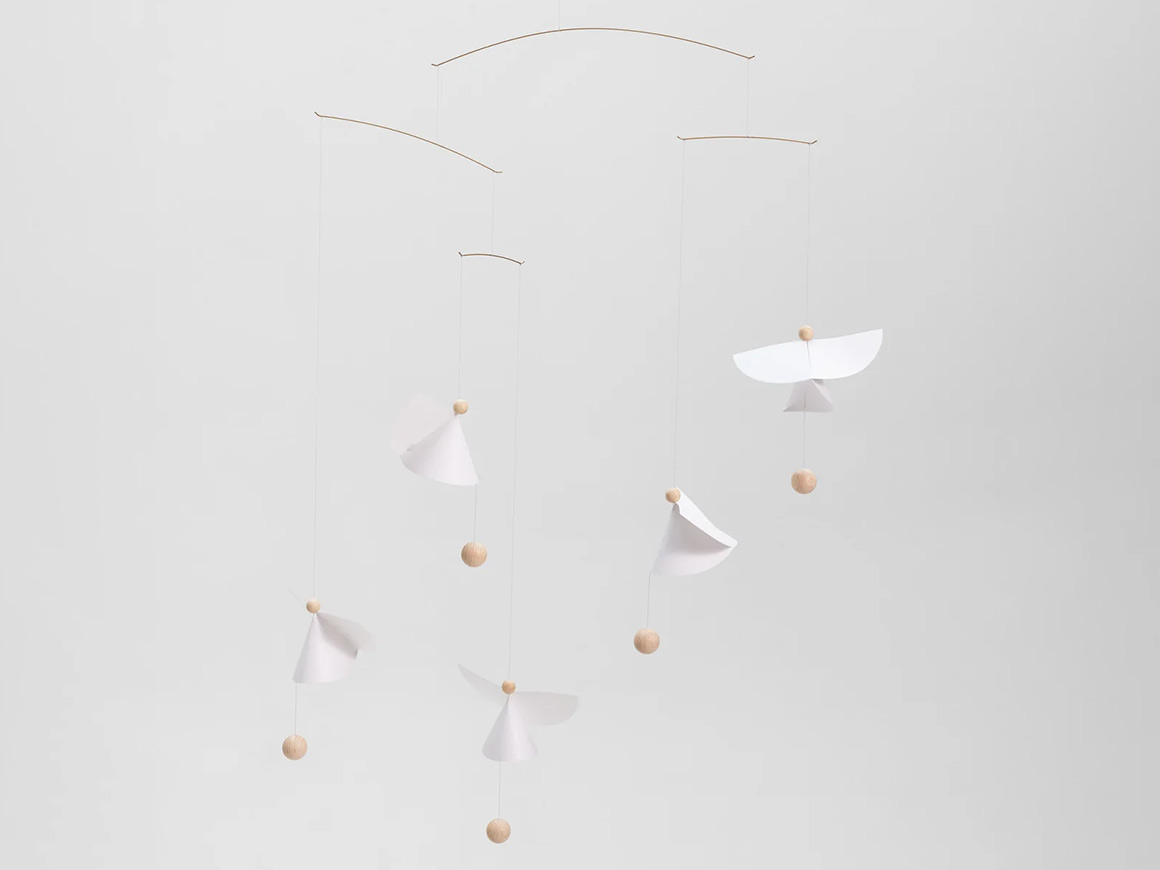 Guardian Angel 5, Mobile