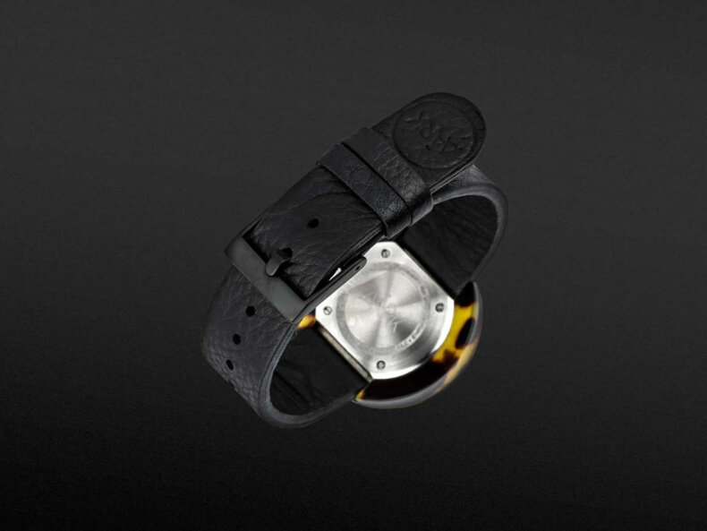 CLASSIC tortoise black Armbanduhr – Bild 5