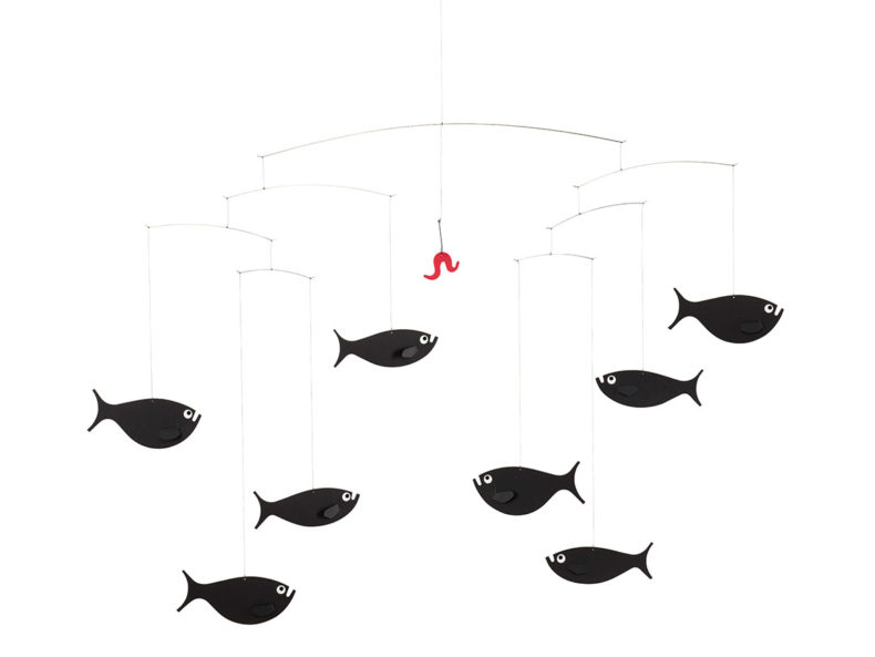 Flensted-Mobiles-Fischschwarm