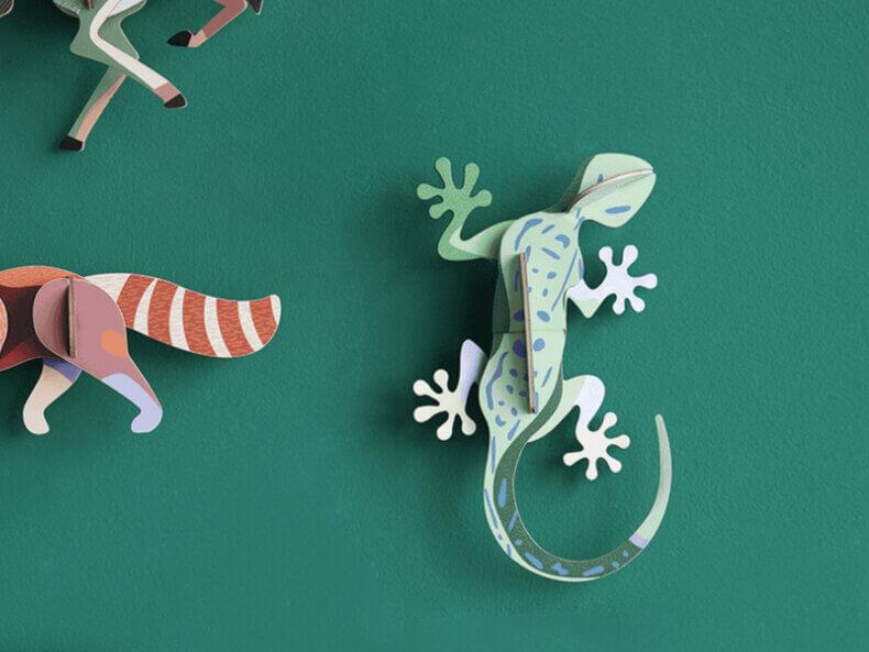 Ein Wandbobjekt Gecko von studio-ROOF bei filipok-Berlin kaufen