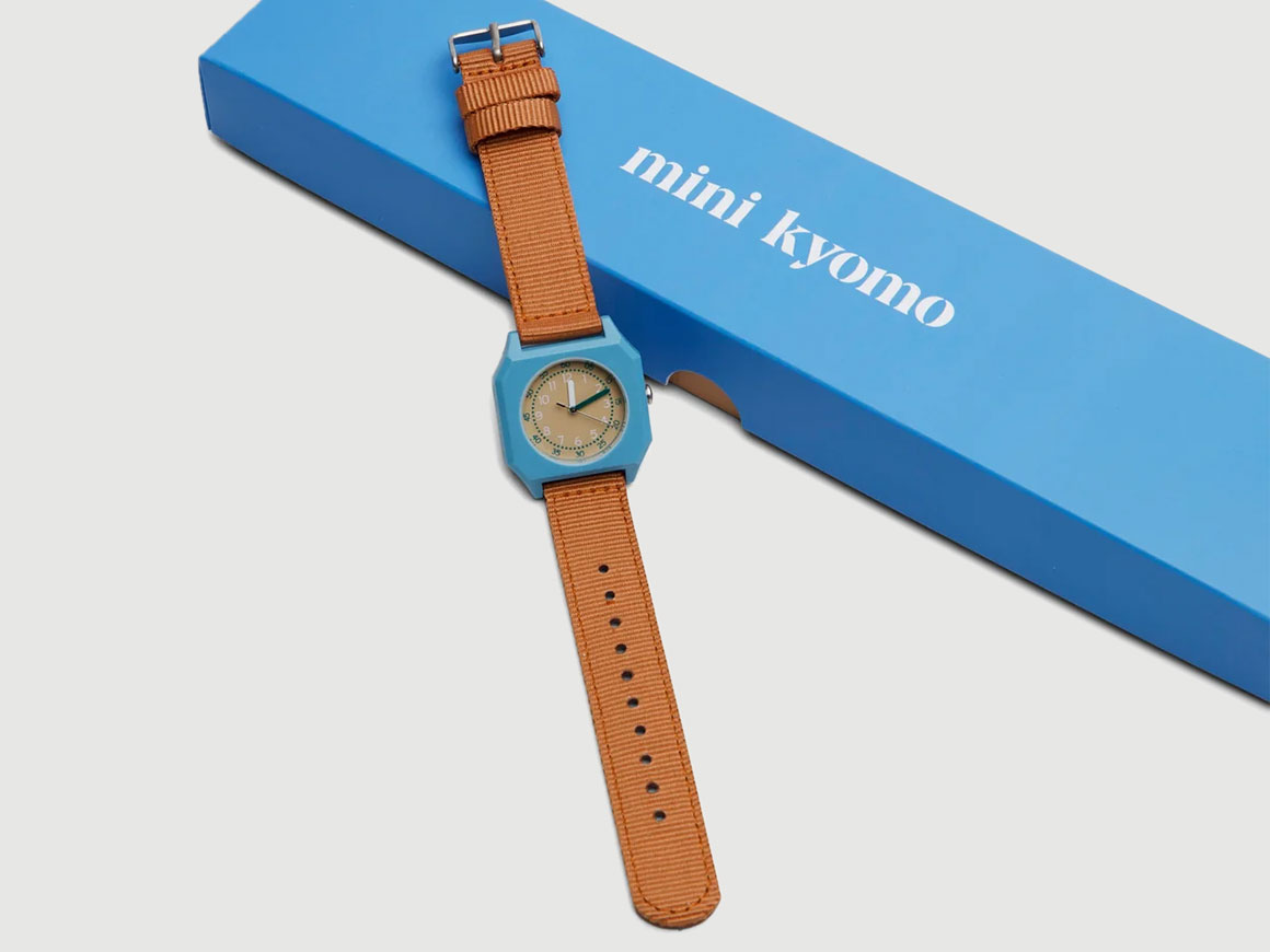 https://www.filipok-berlin.de/wp-content/uploads/Havana-Sky-MINI-KYOMO-Uhr.jpg