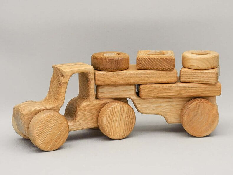 Holz-Baufahrzeug mit Anhänger, Lotes Toys
