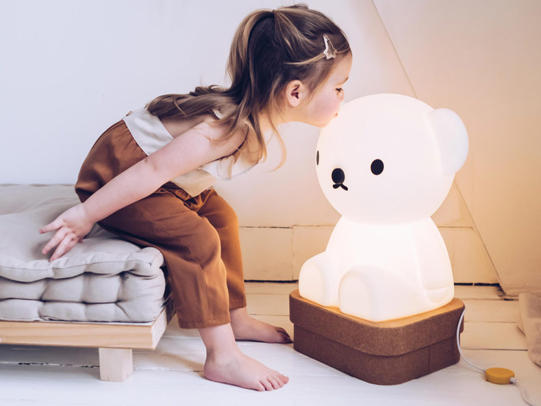 Lampe-für-Kinderzimmer