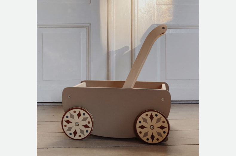 Lauflernwagen aus Holz konges-sloejd Montessori kaufen