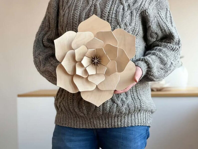 Lovi Decor Flower 34 cm, natural wood