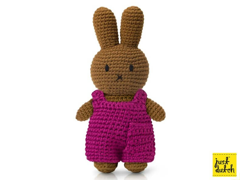 MELANIE gehäkeltes Kuscheltier - cerise Overall