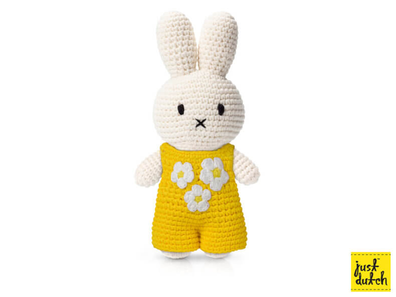 MIFFY Kuschelhase - im gelben Geburtstagsoverall