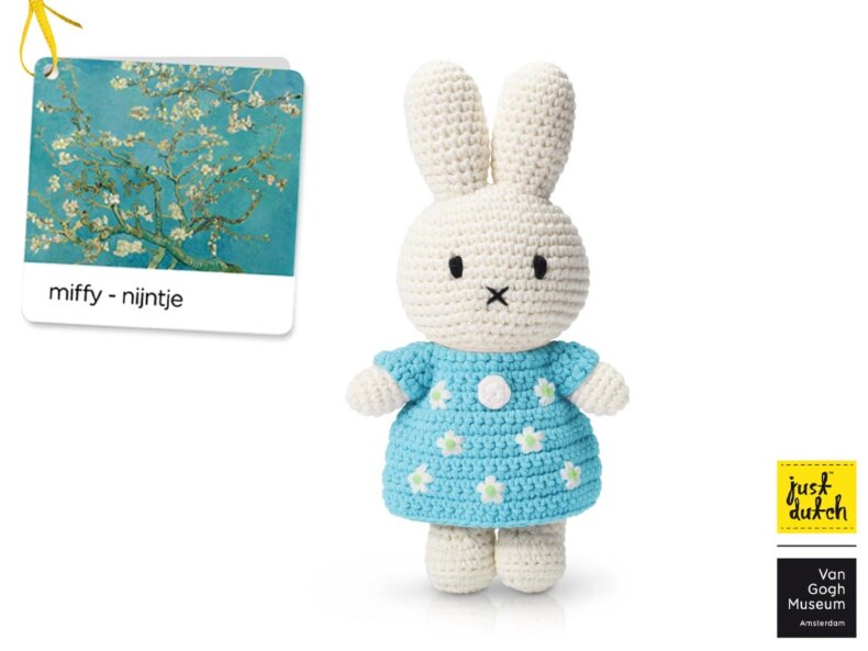 MIFFY gehäkeltes Häschen - Im Mandelblütenkleid