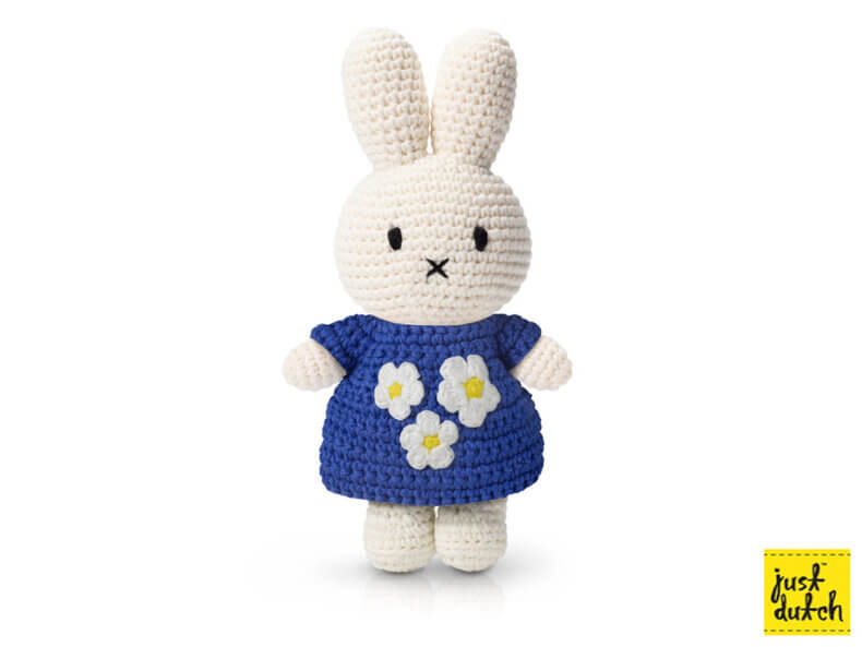 MIFFY Kuschelhase - im blauen Geburtstagskleid