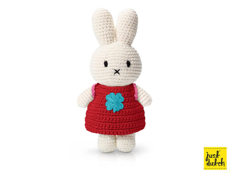 MIFFY, Kuschelhase im roten Klee-Kleid just dutch