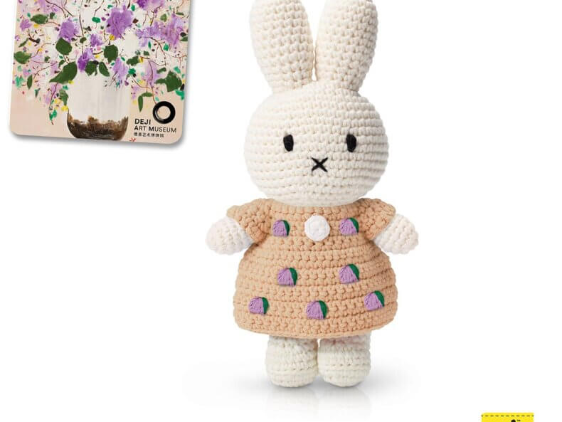 MIFFY im Guanzhong-Kleid