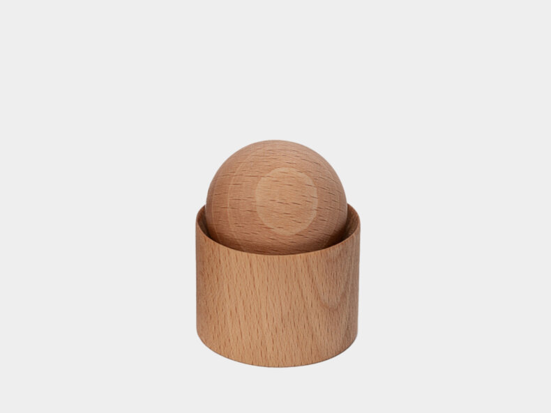 Montessori-Set Ei, Kugel, Würfel, Becher und Eierbecher – Bild 5