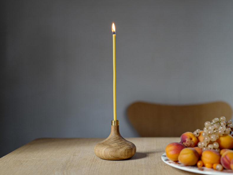 OVO-Things-Oak-Candle-holder-Slim-Candle