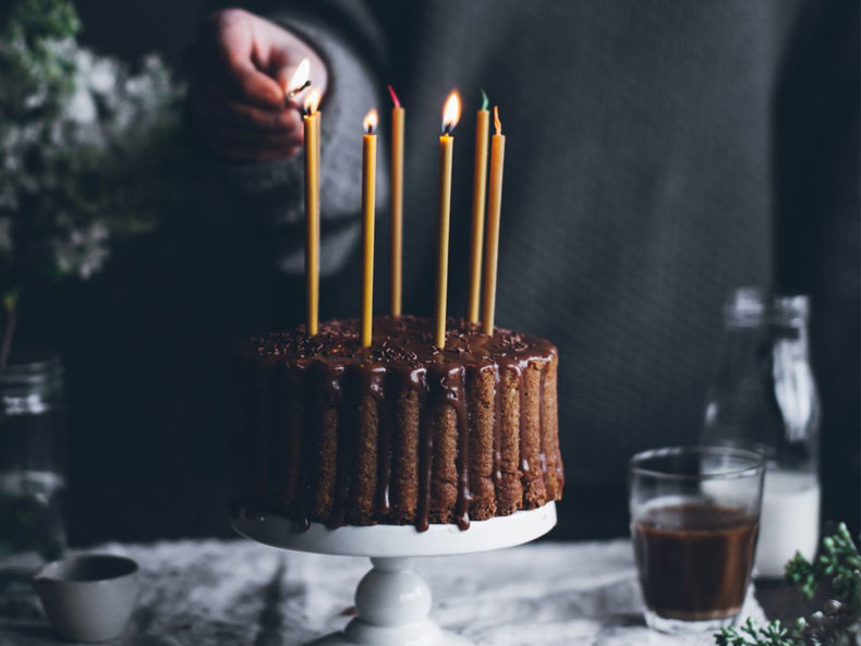 OVO-Things-mini-birthday-candles-cake