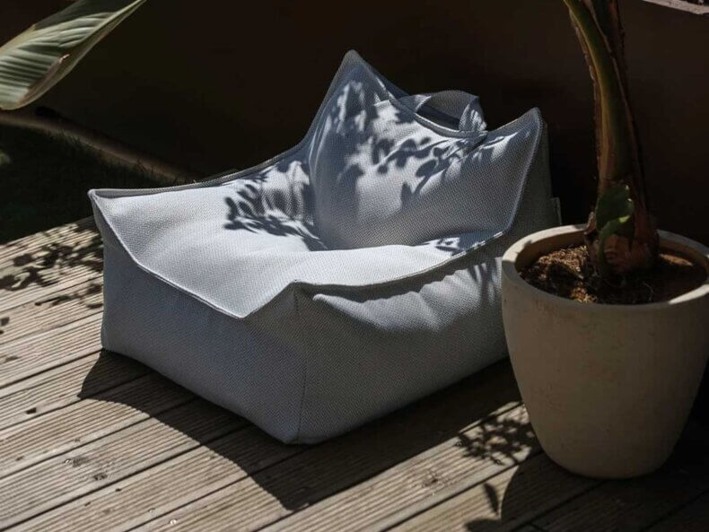 Outdoor-Beanbag-Chair-Azure-wigiwama-kaufen