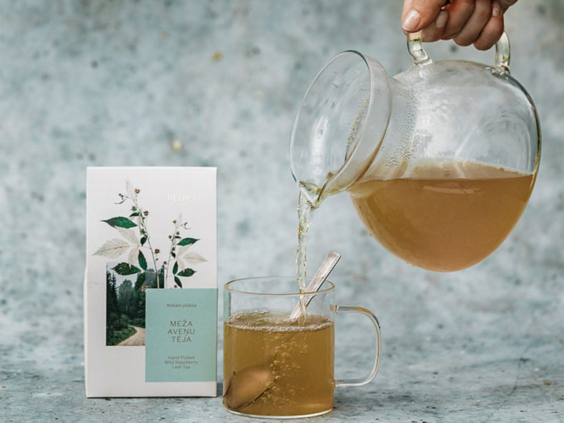 PLUKT-Wild-raspberry-leaf-tea-Berlin
