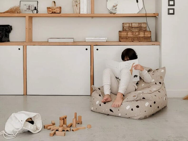 Sitzsack-Kindersessel-Terrazzo-Sand-kaufen-FILIPOK