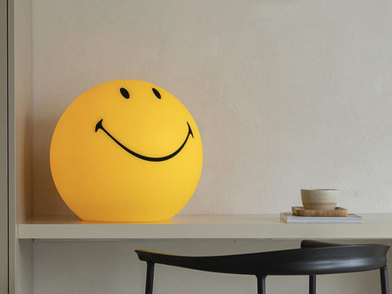 Smiley-Lampe-MR-MARIA