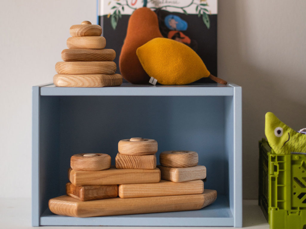 Stapelspielzeug Schiff von Lotes Toys