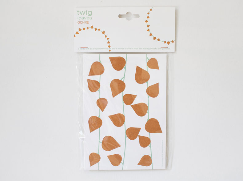 Twig-leaves-OCHRE-Set