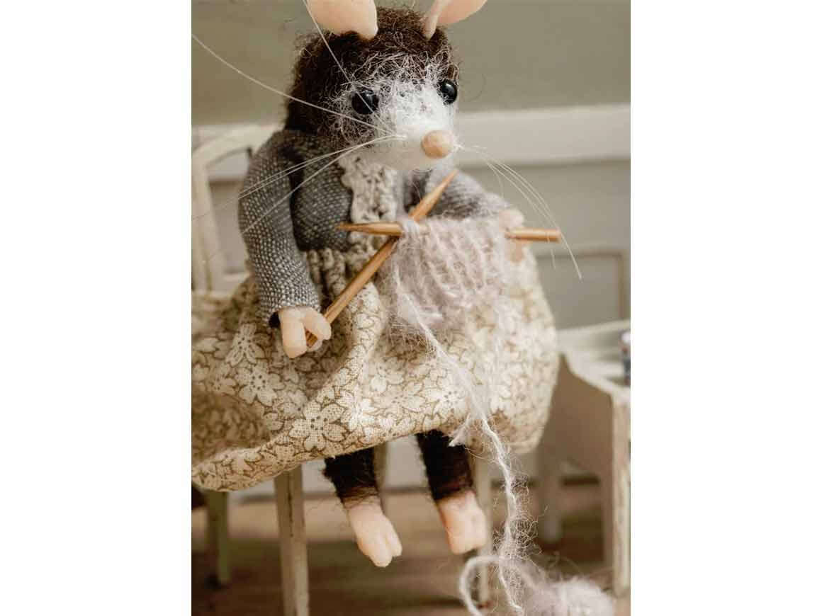 Maus Alma – handgefertigte Filzmaus – Bild 9