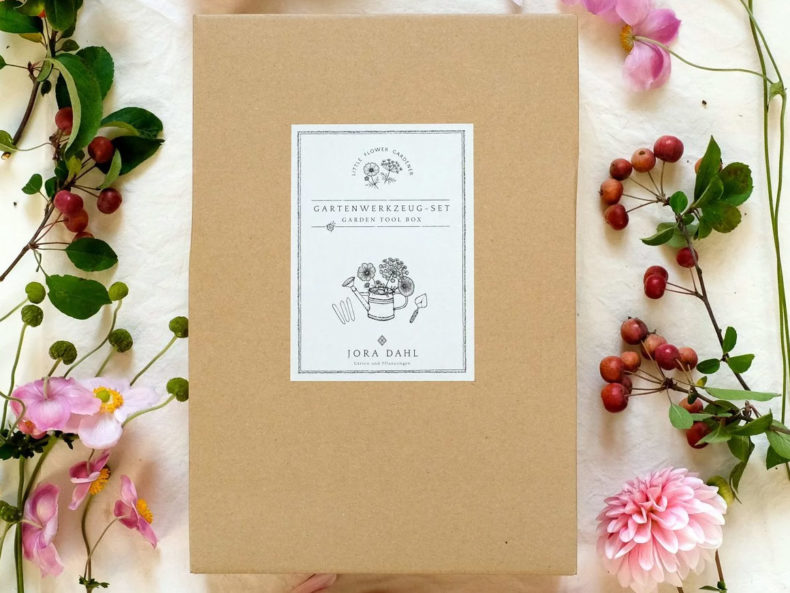 jora-dahl-little-flower-gardener-gartenwerkzeug-set
