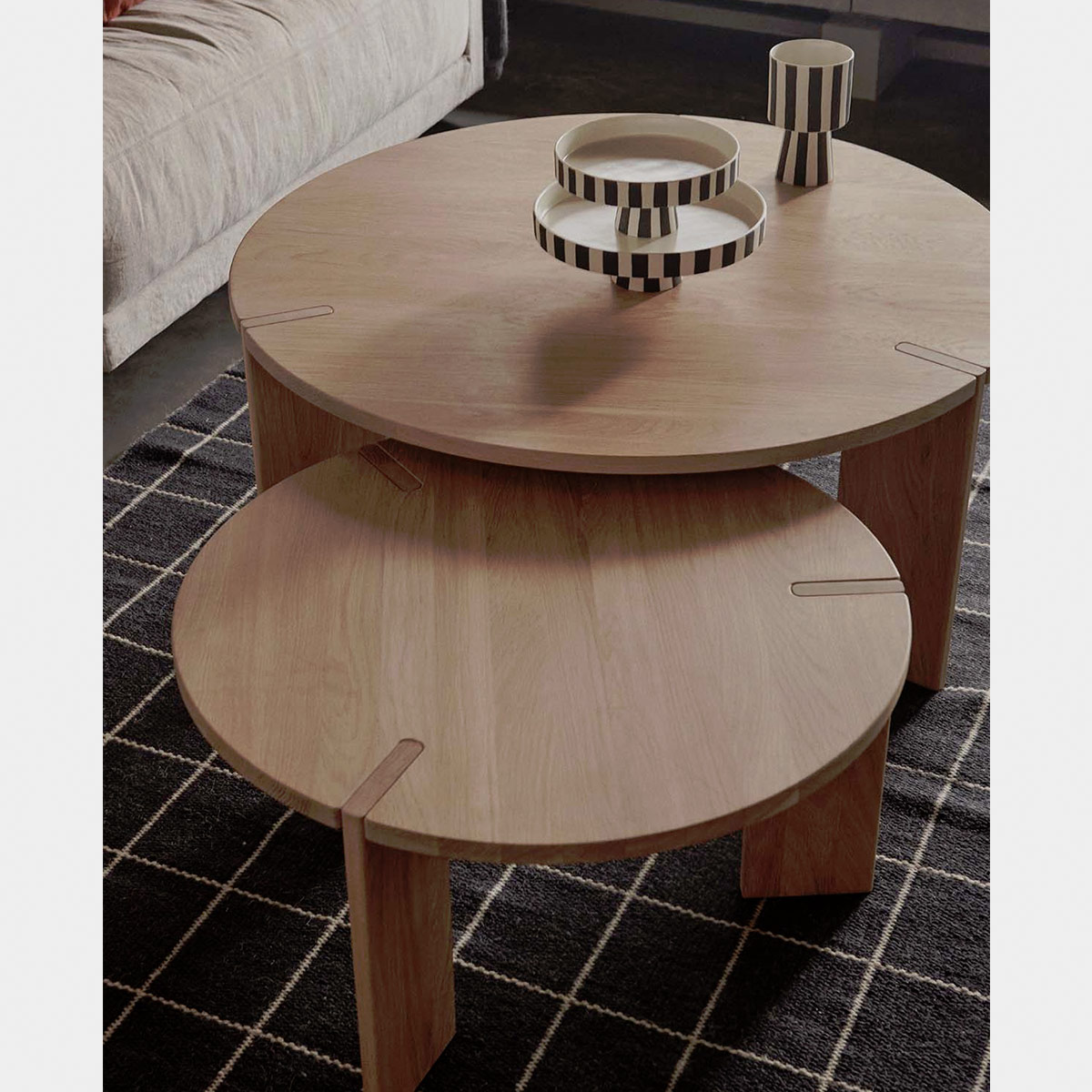 Oy Coffee Table large – Bild 3
