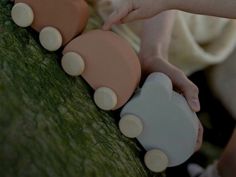 Holzauto Pearl | filipok Kindermöbel