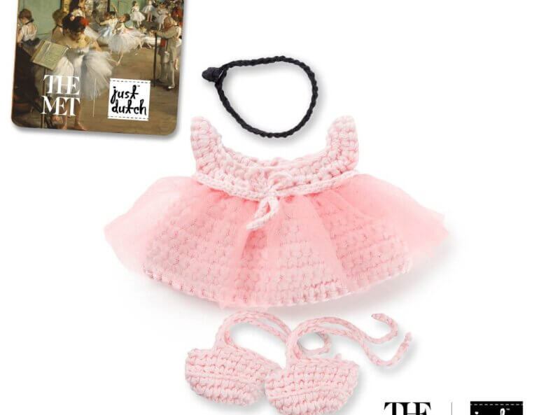 Rosé Degas Ballerina Outfit